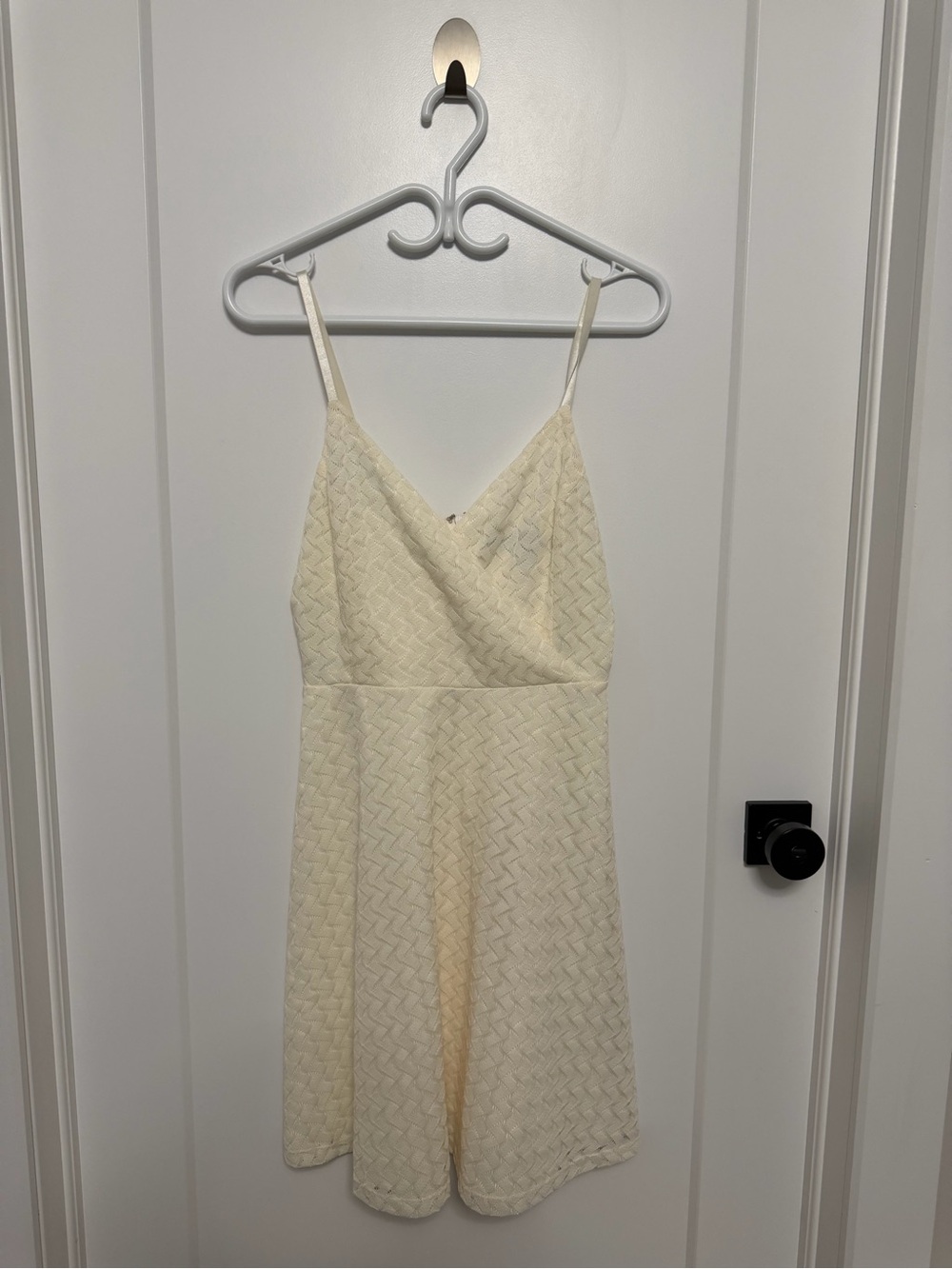 Le Chateau Ivory Sleeveless Dress
